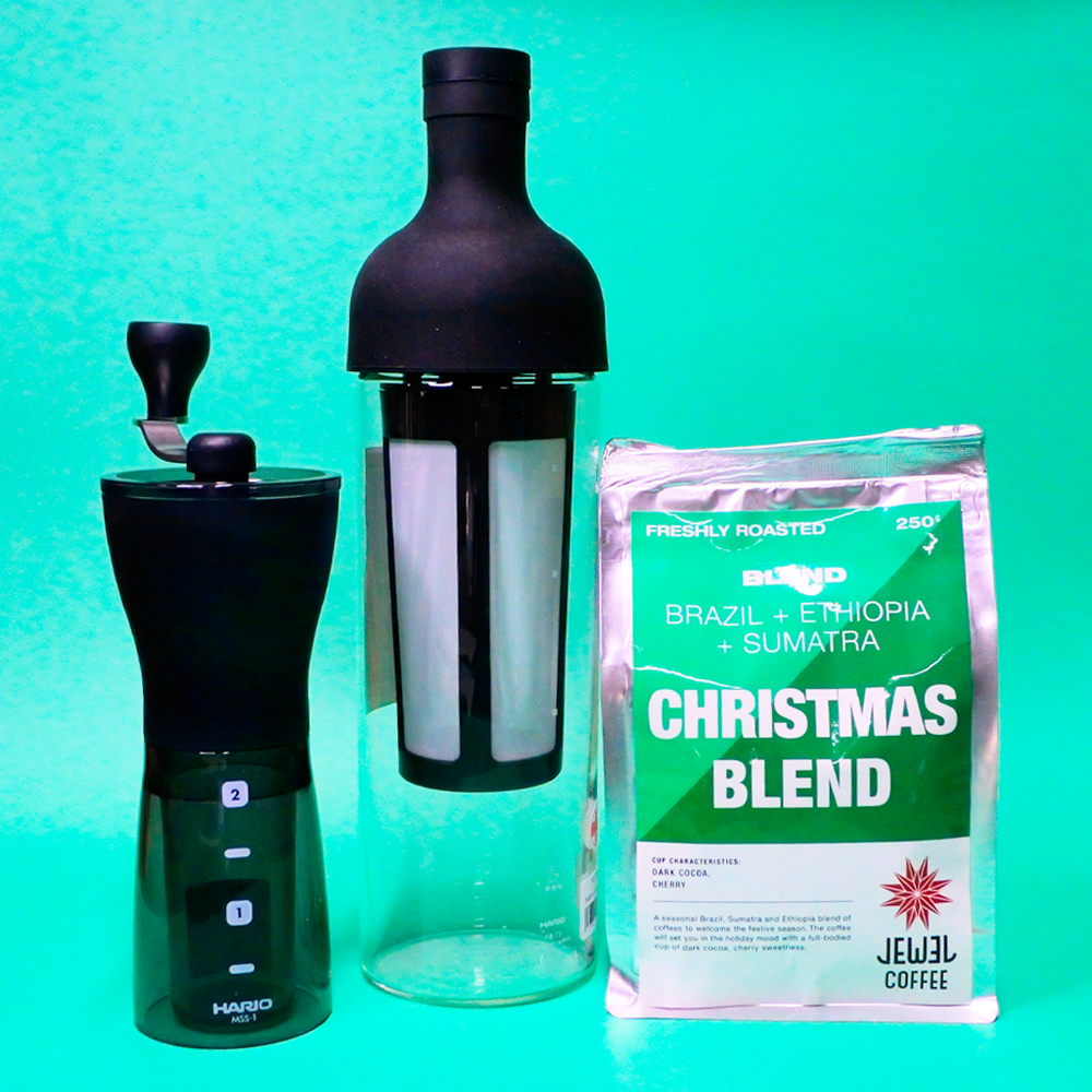 https://jewelcoffee.com/cdn/shop/products/Christmas-Hario-Cold-Brew-Coffee-Bottle-Kit-_Advanced_1000x1000.png?v=1668571579